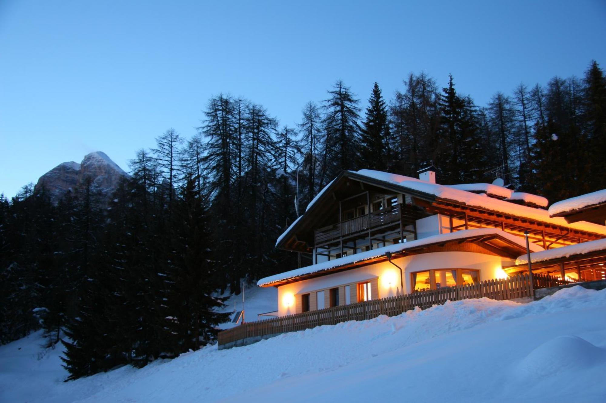 Hotel Piccolo Pocol Cortina dʼAmpezzo Exterior foto